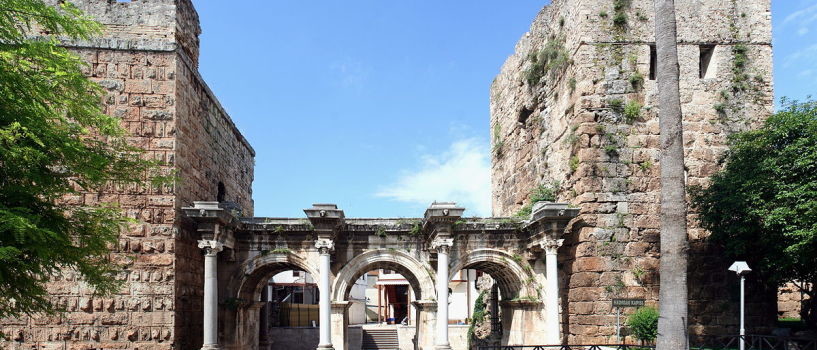 9 lugares históricos de Antalya que no te puedes perder