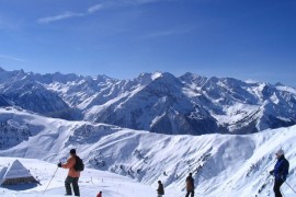 Mayrhofen – Modern skidort i Tyrolen