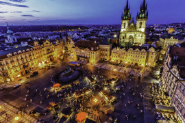 Feiern Sie ein frühes Weihnachten in Prag
