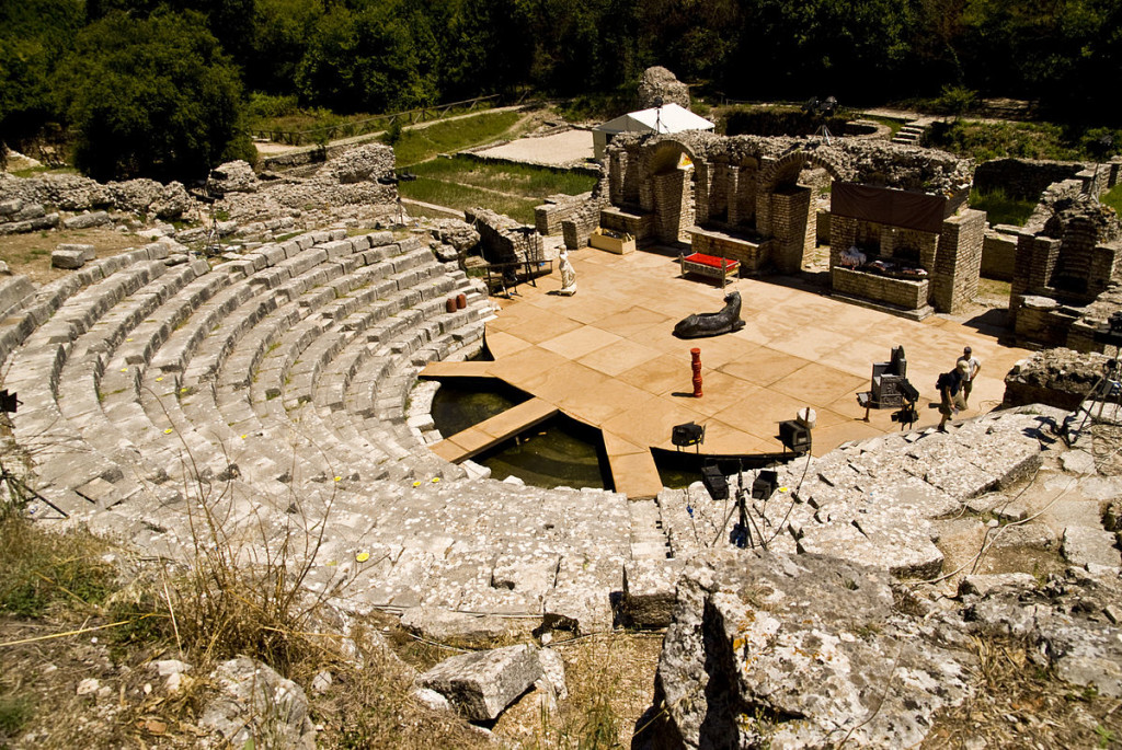 Ruinas del teatro de Butrint, Saranda, Albania