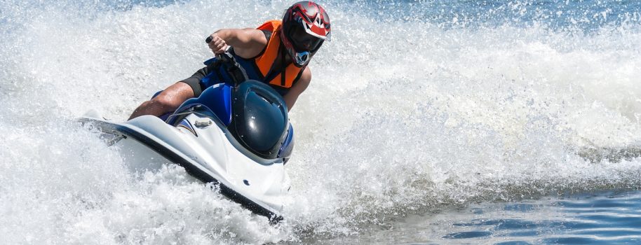 5 Wet and Wild Water Sports to Try in Los Cristianos!