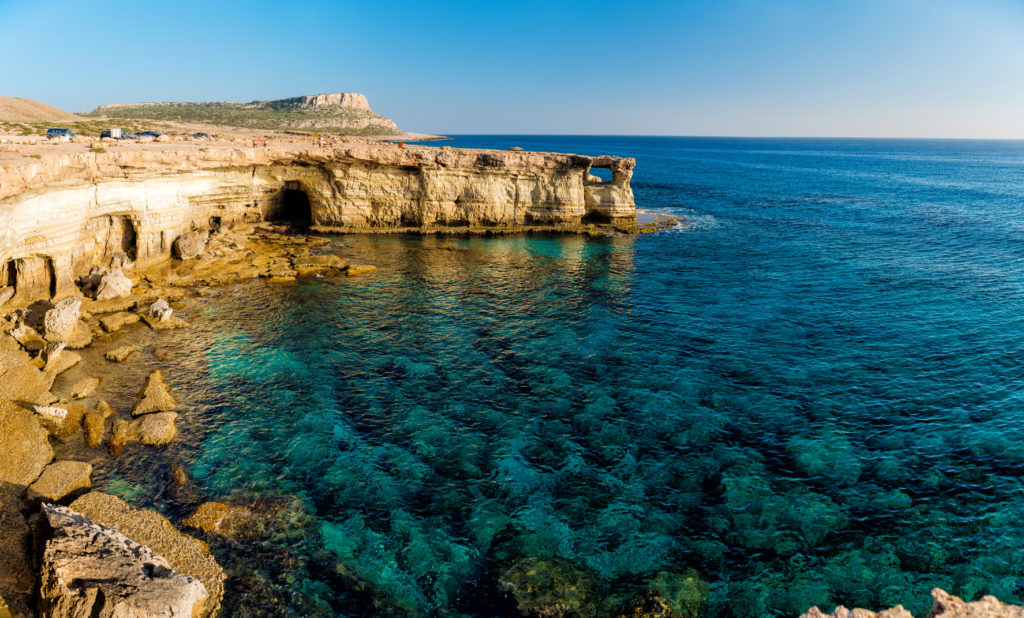 Van april tot oktober kunnen de reizigers die Cyprus bezoeken het beste weer verwachten.