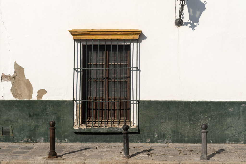 antiguas calles de la judera de Sevilla y hoy llamado barrio de Santacruz