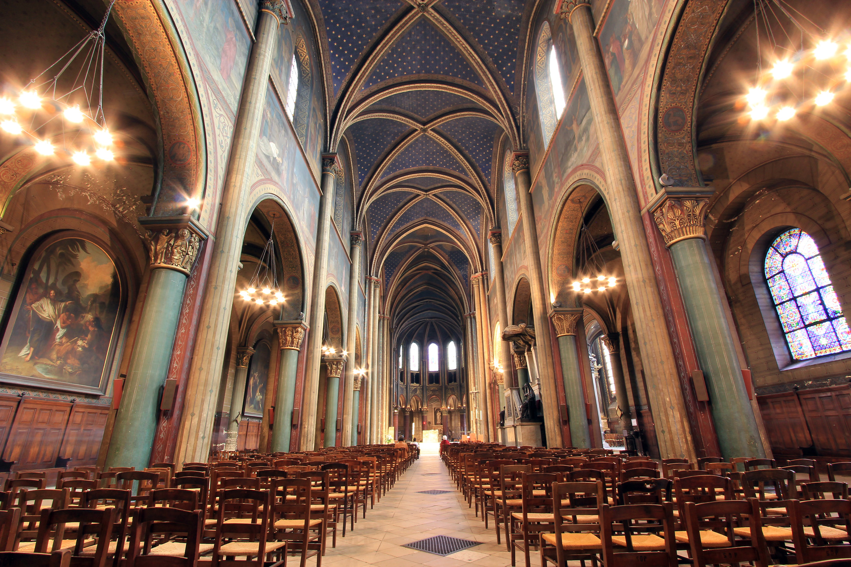 A Guide to the Religious Sites of Paris