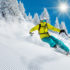 Skifahrer gehen in die Luft in Bad Gastein