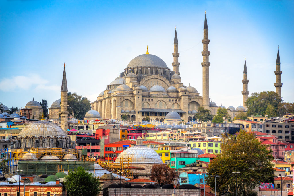 Istanbul cityscape with Suleymaniye Mosque, Turkey.