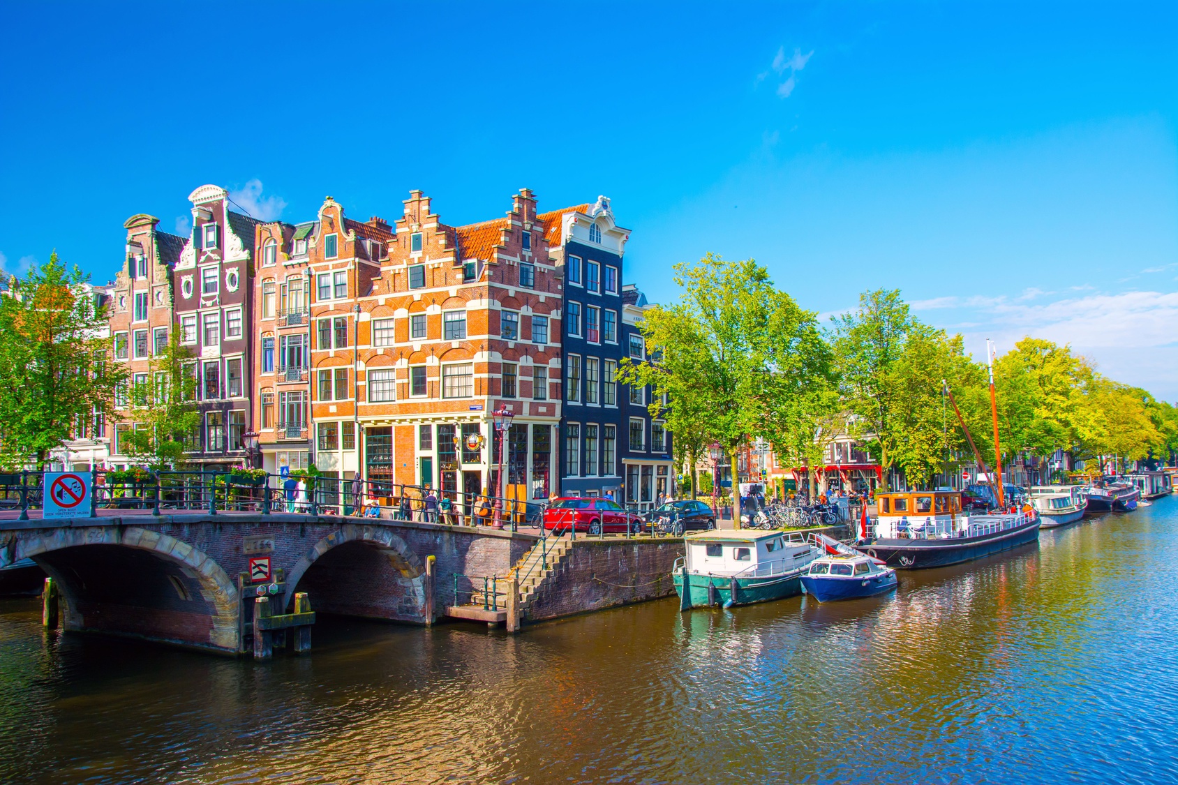 strange places to visit in amsterdam