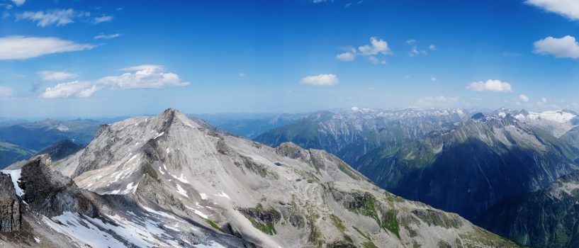 Ganzjahres-Skigebiet in den Tiroler Alpen am Hintertuxer Gletscher