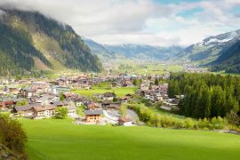 De Geschiedenis van Mayrhofen en de Penkenbahn