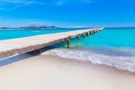 Déjate llevar por la tranquilidad y la belleza de Playa de Muro
