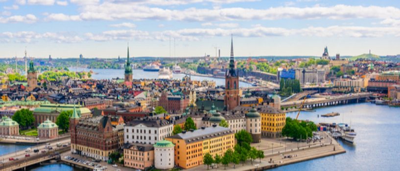 Descubre el encantador centro histórico de Estocolmo y las islas que lo rodean