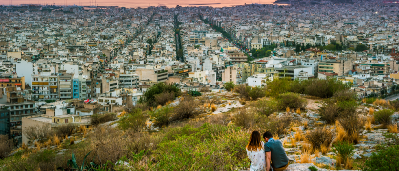 Explora el centro histórico de Atenas