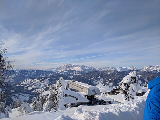Flachau mountain 03.jpg