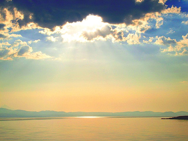 GLAROKAVOS GOOD2.jpg