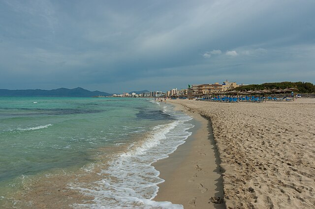 Majorka (14345685654).jpg