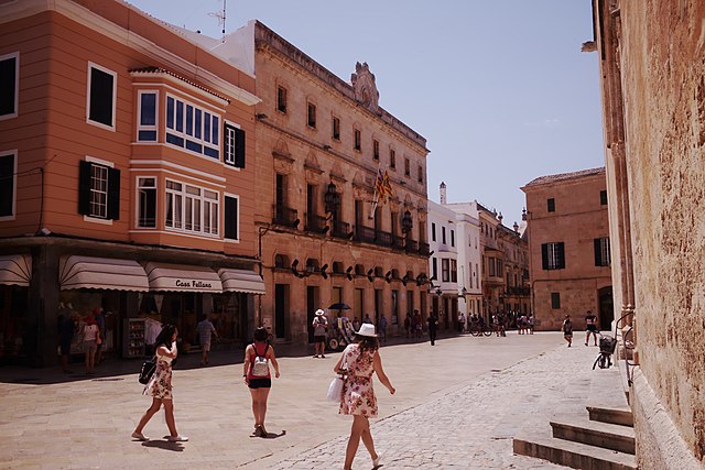Ciutadella de Menorca - 29161861717.jpg
