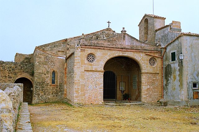 02006 Puig de Maria (hostel).jpg